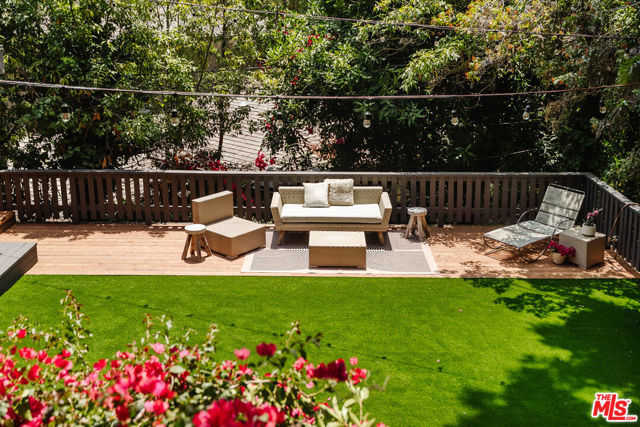 12220 Benmore Terrace, Los Angeles CA: https://media.crmls.org/mediaz/a37f18ab-61a4-4dda-8243-b30eb50ebd73.jpg
