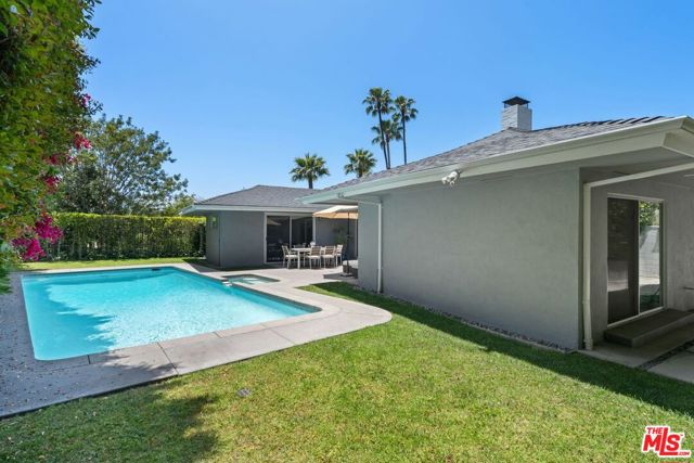 1730 Clear View Drive, Beverly Hills, California 90210, 4 Bedrooms Bedrooms, ,3 BathroomsBathrooms,Single Family Residence,For Sale,Clear View,24401353