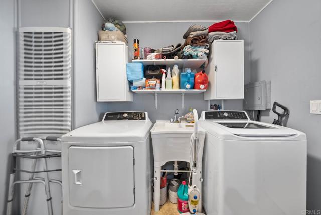 Detail Gallery Image 17 of 43 For 444 Anita St #19,  Chula Vista,  CA 91911 - 2 Beds | 2 Baths