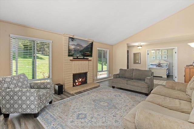 Detail Gallery Image 14 of 37 For 2035 David Dr, Escondido,  CA 92026 - 3 Beds | 2 Baths