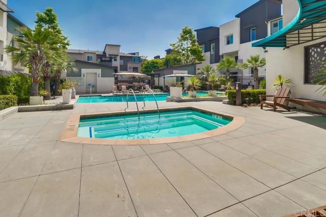 1842 Observation Way, Chula Vista CA: https://media.crmls.org/mediaz/a389929b-9bf7-4a4d-9e0a-b84369c6fc9a.jpg