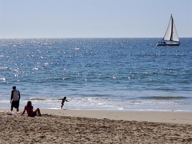 925 Skyward Drive, Aptos CA: https://media.crmls.org/mediaz/a38a1eb2-66ef-4d45-b4e5-95be159afb8e.jpg