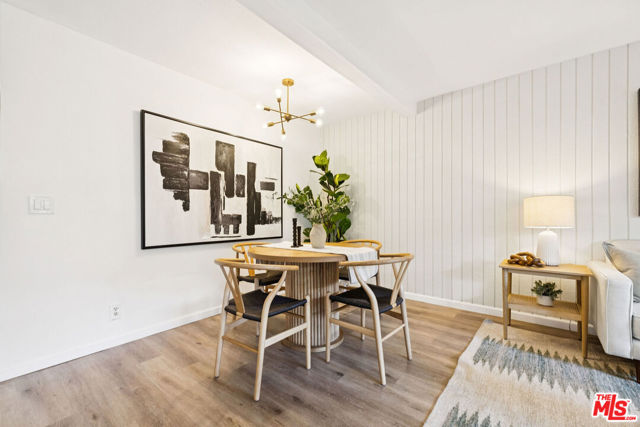 5003 Stoney Creek Road, Culver City CA: https://media.crmls.org/mediaz/a38c3930-a21b-4560-bd39-3a5591558181.jpg
