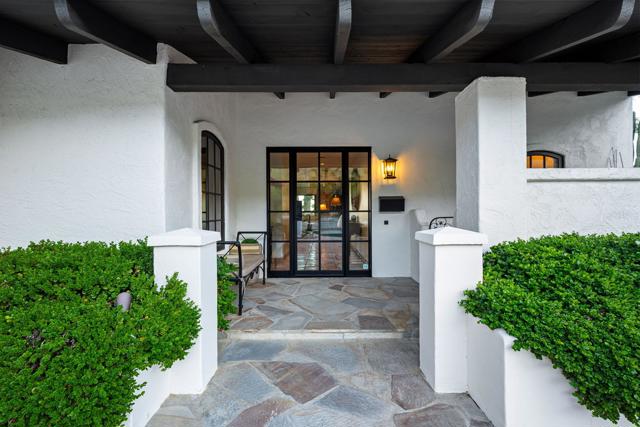 Image 6 of 75 For 40320 Via Entrada