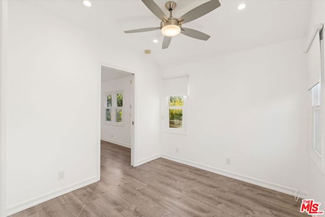 808 Venezia Avenue photo 6
