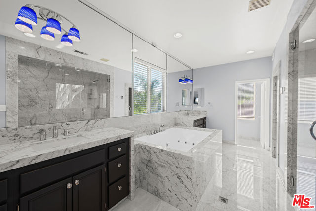 16214 Highgate Drive, Riverside CA: https://media.crmls.org/mediaz/a38e2cd7-5ed9-4ea8-9d83-0acd9540068c.jpg