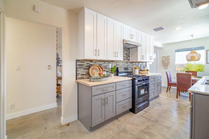 MLS #219138978DA image #4