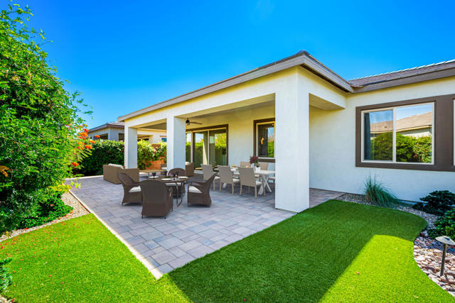 82650 Walker Canyon Drive, Indio CA: https://media.crmls.org/mediaz/a38eb7bd-04f3-49da-ad3b-2c309a729998.jpg