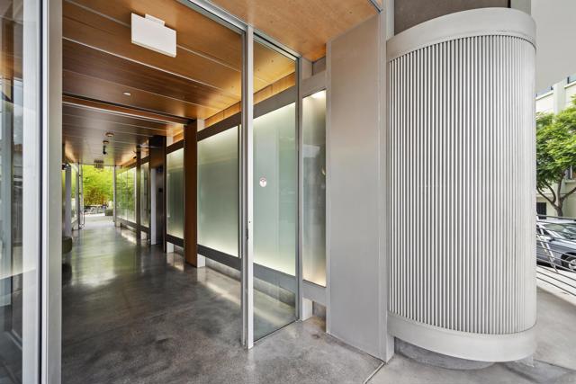 3788 Park Blvd, San Diego CA: https://media.crmls.org/mediaz/a38f4716-5234-4072-97c5-38dd32f58dc8.jpg