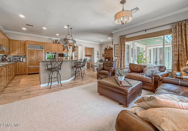 678 Via Carro, Newbury Park CA: https://media.crmls.org/mediaz/a38f4979-abfb-49ca-9ea3-aa4c7dc7ba68.jpg
