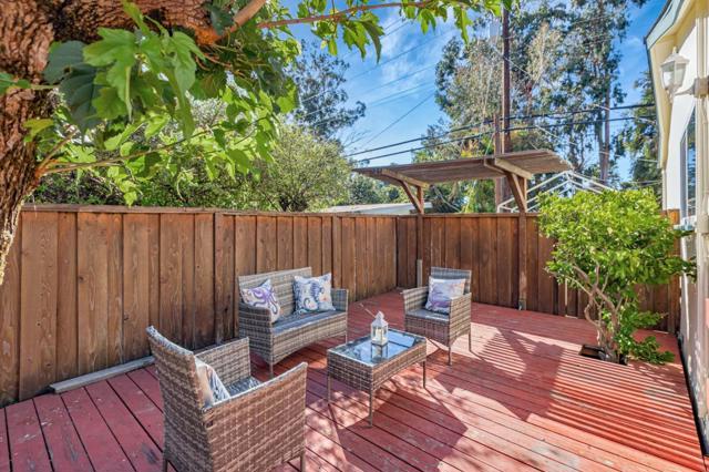 987 Selby Lane, San Jose CA: https://media.crmls.org/mediaz/a38f8b1d-17c9-48d8-bfcc-e2a0b24c0825.jpg
