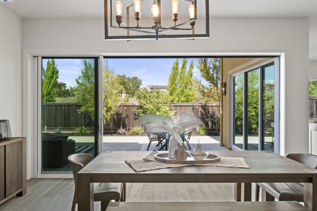 3044 Gritstone Street, Danville CA: https://media.crmls.org/mediaz/a38fc5f2-417a-4085-8d2a-85466701cadb.jpg