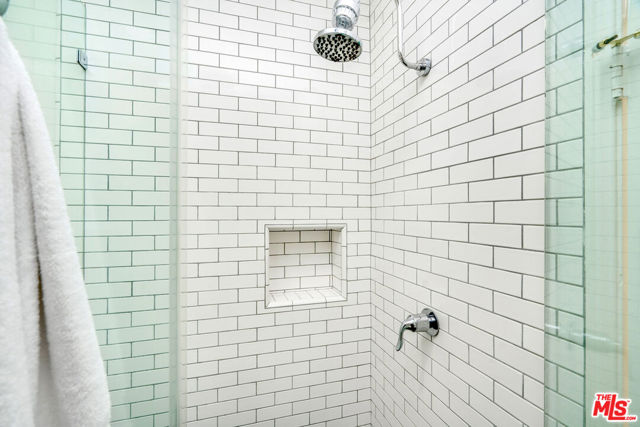 1830 Westholme Avenue, Los Angeles CA: https://media.crmls.org/mediaz/a39024b3-ff34-4119-ad81-9739f9a0104e.jpg