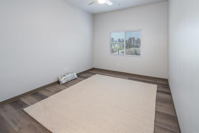 523 16Th Street, Ramona CA: https://media.crmls.org/mediaz/a390e883-1982-4753-912e-5f5d29da24de.jpg