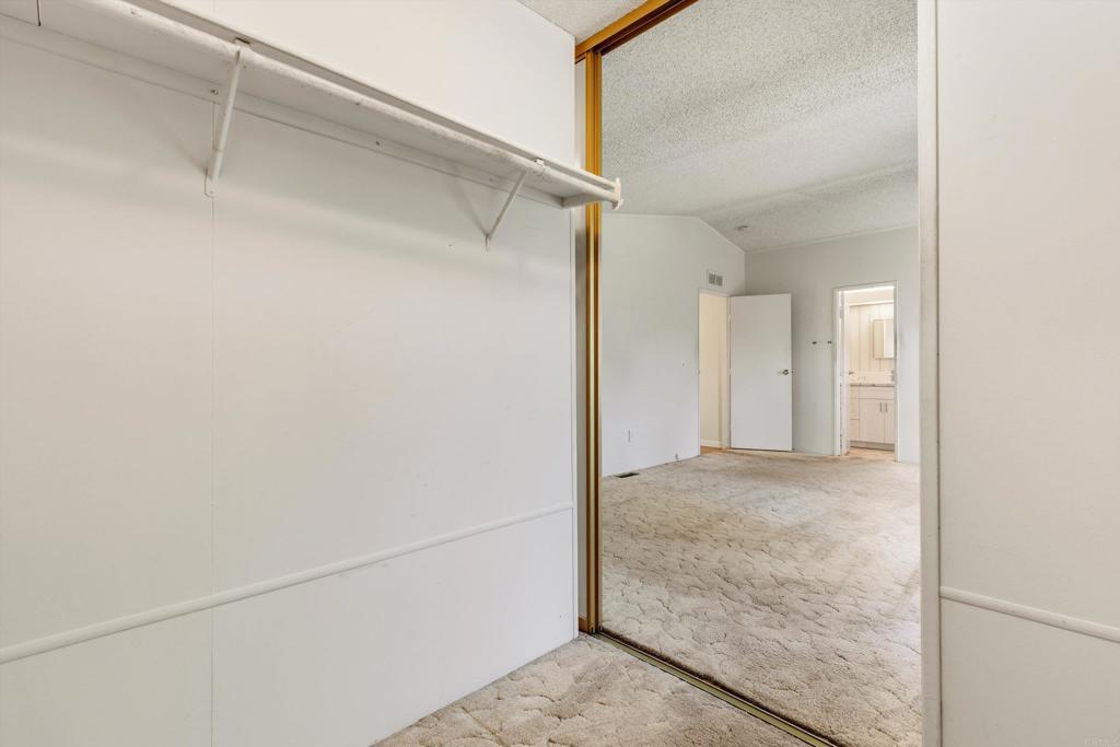 3535 Linda Vista Drive - photo 17