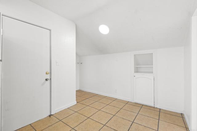 Detail Gallery Image 8 of 26 For 402 8 Olivewood, San Diego,  CA 92113 - – Beds | – Baths