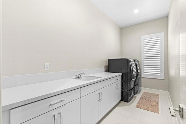 57870 Stone Creek W Trail, La Quinta CA: https://media.crmls.org/mediaz/a3923846-800f-45de-ae1c-87716e6c18e8.jpg