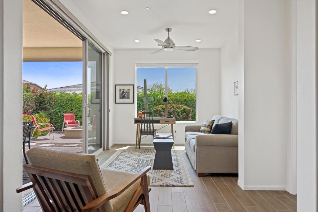 MLS #219138613DA image #18