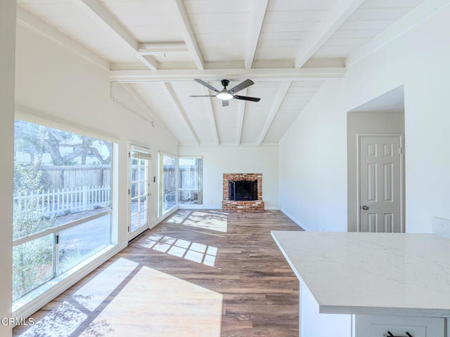 Detail Gallery Image 3 of 14 For 121 Highland Dr, Oxnard,  CA 93035 - 3 Beds | 1 Baths