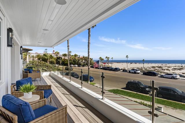 1059 Ocean Blvd, Coronado CA: https://media.crmls.org/mediaz/a3938038-a9b4-41c0-9211-3346cc20168b.jpg