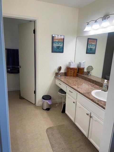 1430 Welburn Avenue, Gilroy CA: https://media.crmls.org/mediaz/a39391cb-39f2-4817-8f48-b795e5702754.jpg