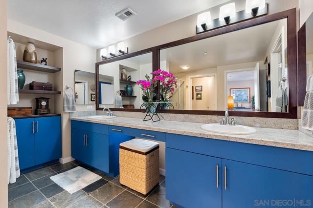 3650 5Th Ave, San Diego CA: https://media.crmls.org/mediaz/a393b780-00e4-4859-8652-eeea607fc882.jpg