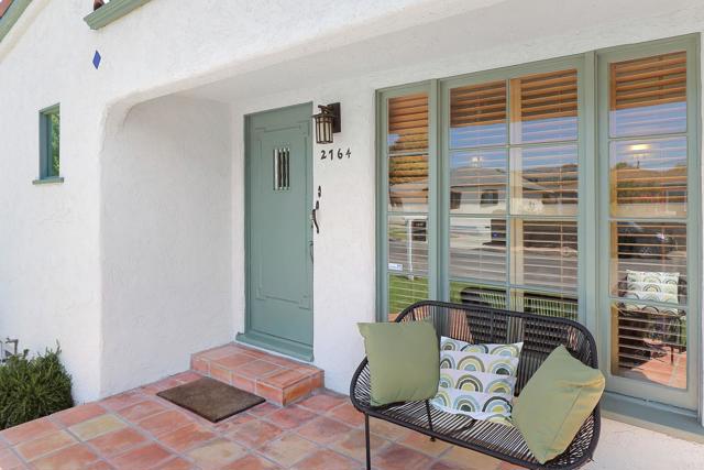 2764 Granville Avenue, Los Angeles CA: https://media.crmls.org/mediaz/a393e47c-a344-48a8-8fe6-c91b73dd4cdd.jpg