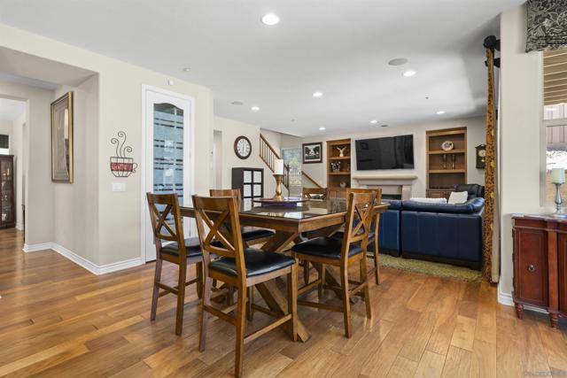 7787 Britt Pl, Santee CA: https://media.crmls.org/mediaz/a396db37-872e-47d6-905c-92f34ef50569.jpg