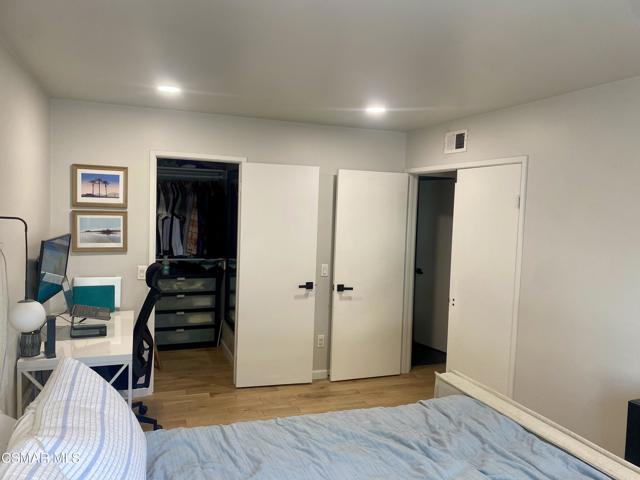 2703 Meadowwood, Santa Ana CA: https://media.crmls.org/mediaz/a3978288-96d8-488e-95f7-6f75a2614016.jpg