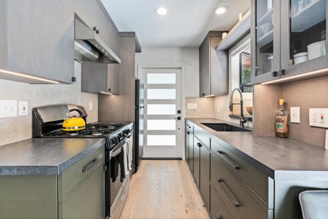 2305 Bear Canyon Road, Los Gatos CA: https://media.crmls.org/mediaz/a3985705-32da-4718-98c4-0c788f77ca75.jpg