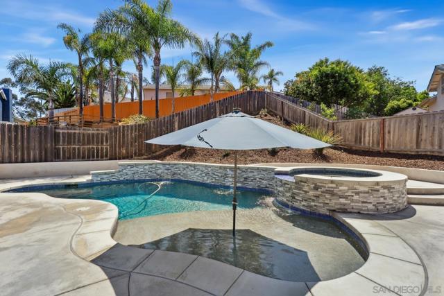 1683 Mustang Way, Oceanside CA: https://media.crmls.org/mediaz/a3993472-33af-4acb-a88b-9de15ba826e4.jpg