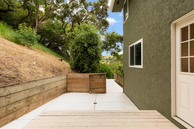 2655 San Juan Canyon Road, San Juan Bautista CA: https://media.crmls.org/mediaz/a39a24ab-2d22-4e9e-a05f-830199cd79e1.jpg