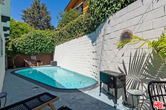 1840 Deloz Avenue, Los Angeles CA: https://media.crmls.org/mediaz/a39b0fb2-5fb7-4f82-a6c0-b8609c0746ed.jpg