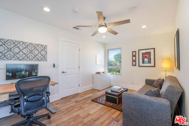 6411 W 85th Street, Los Angeles CA: https://media.crmls.org/mediaz/a39bd421-a21f-4865-84c5-c30260f7a568.jpg