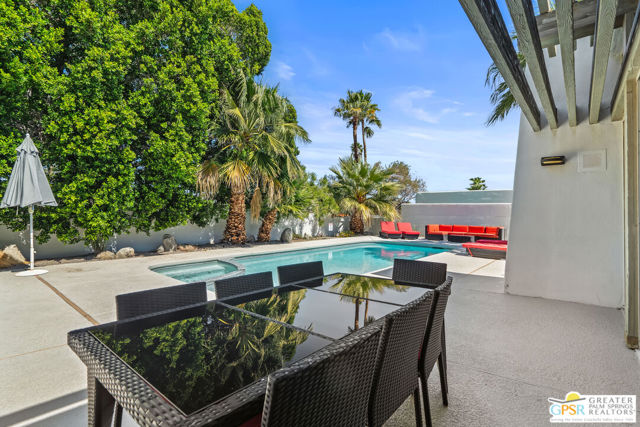 770 N Girasol Court, Palm Springs CA: https://media.crmls.org/mediaz/a39cbc4e-e1f9-48b9-a9ec-735362add02f.jpg