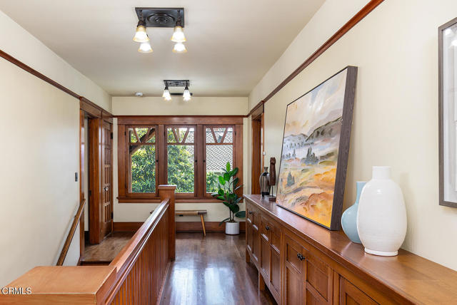 Detail Gallery Image 25 of 60 For 1361 Ridge Way, Pasadena,  CA 91106 - 5 Beds | 4/2 Baths