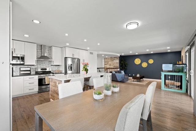2548 Katherine Court, El Cajon CA: https://media.crmls.org/mediaz/a39d41fc-f7af-49c1-8fab-45713fcb1019.jpg