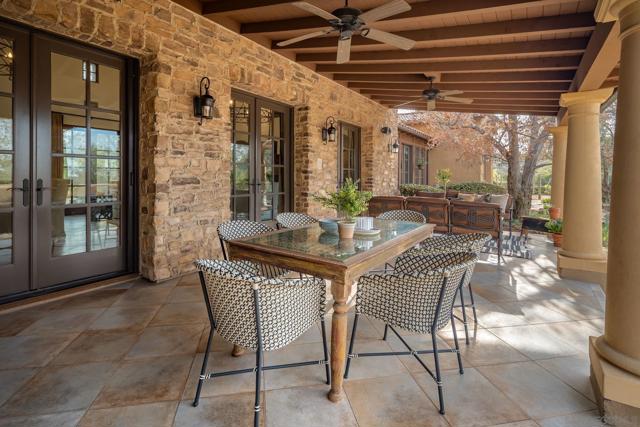 14662 Encendido, San Diego CA: https://media.crmls.org/mediaz/a39d6e9c-c1d2-426e-9bbe-72c59abcee0f.jpg