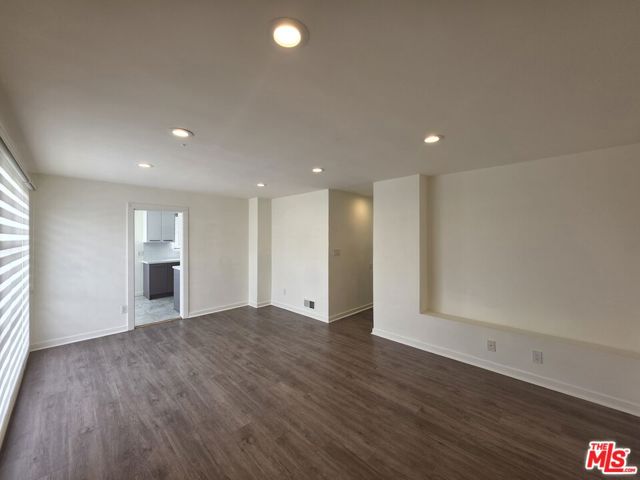 1635 S Beverly Glen Boulevard, Los Angeles CA: https://media.crmls.org/mediaz/a39eb5b0-52cf-4100-b257-94cd5352532a.jpg