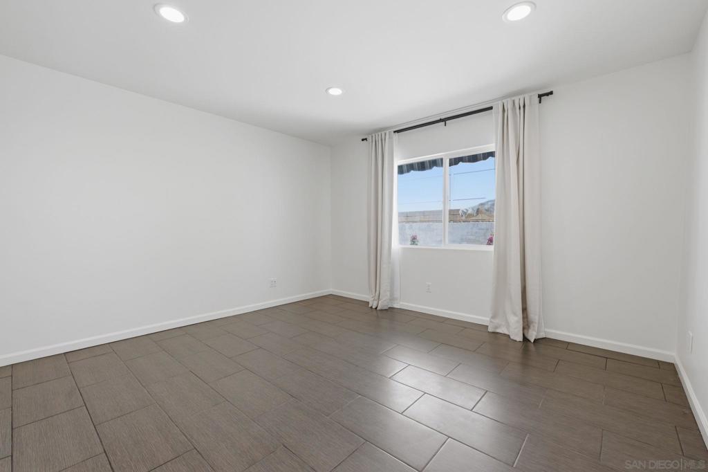 6463 Estrella Ave - photo 20