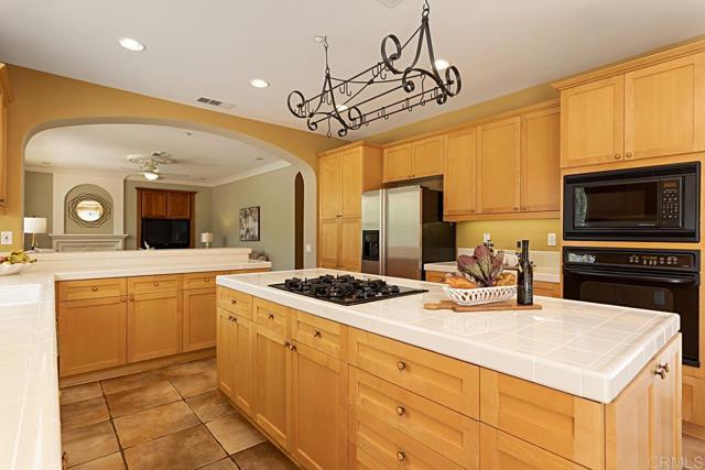 Image 18 of 62 For 3316 Wild Oak Lane