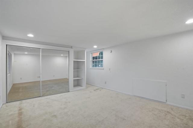 1806 Stewart St, Oceanside CA: https://media.crmls.org/mediaz/a3a04938-f662-4dcd-9444-44cafa98e6e3.jpg