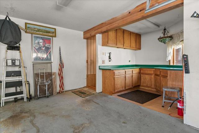 30097 Enchanted Way, Running Springs CA: https://media.crmls.org/mediaz/a3a0d6d7-df58-41db-9bbf-ec136f083ded.jpg
