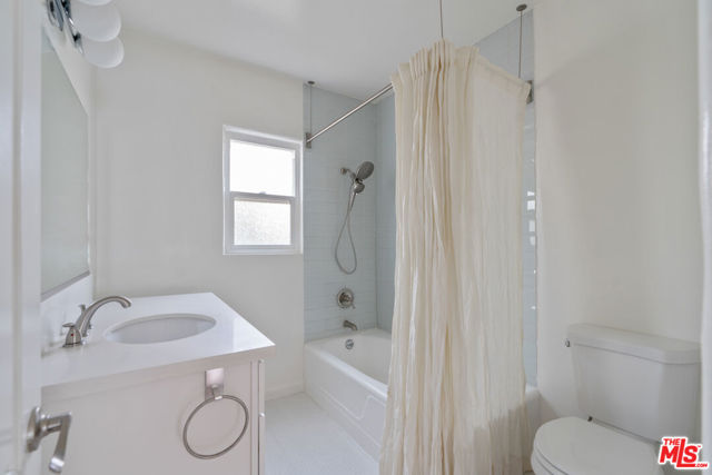 4031 Edenhurst Avenue, Los Angeles CA: https://media.crmls.org/mediaz/a3a1ca92-c27c-4997-af6a-4cf55c5db04c.jpg
