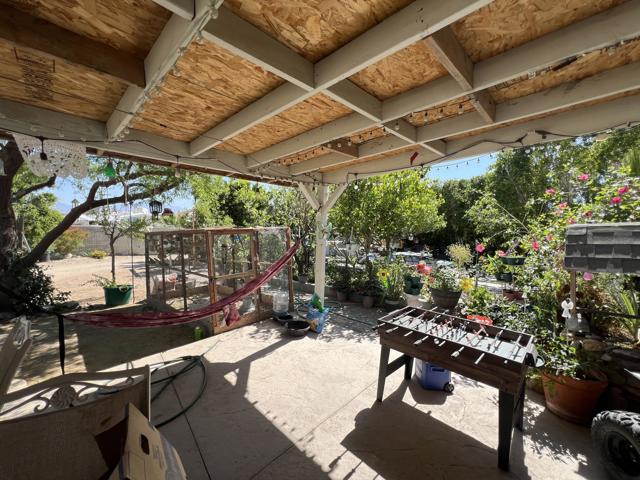 21130 Hot Springs Road, Desert Hot Springs CA: https://media.crmls.org/mediaz/a3a2979e-61cb-401b-9f3c-85e5b71daade.jpg