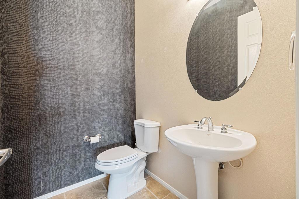 MLS #219136335DA image #29