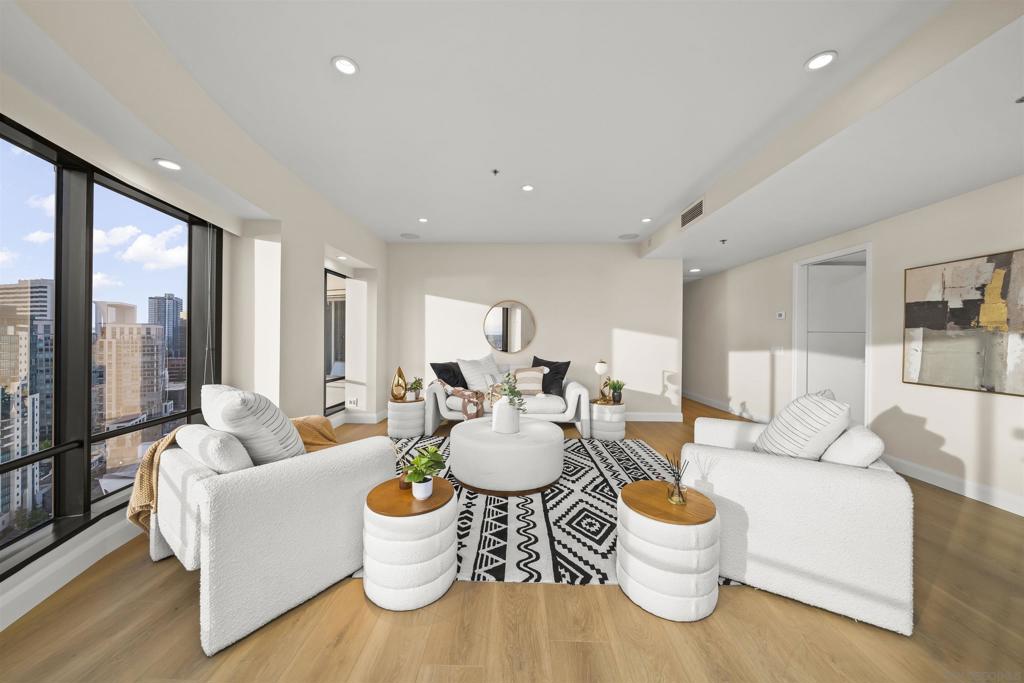 100 Harbor Dr - photo 8