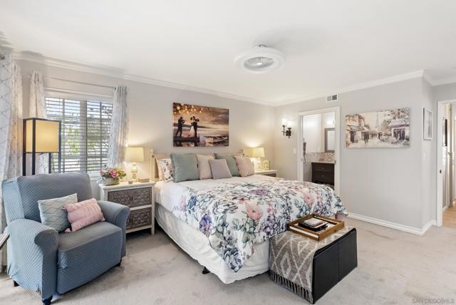 770 Kedzie Ave, San Diego CA: https://media.crmls.org/mediaz/a3a47077-d690-4dc9-bc96-5378ac6b3887.jpg