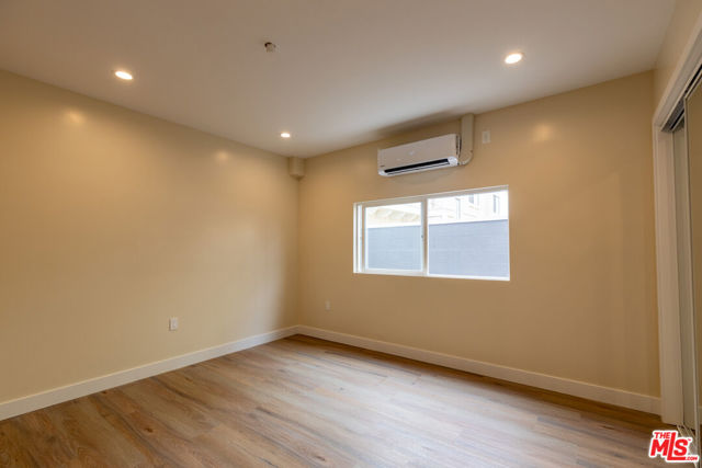 2656 W Carson Street, Torrance CA: https://media.crmls.org/mediaz/a3a60bfe-9042-40a9-9ce0-65ae0069ab56.jpg