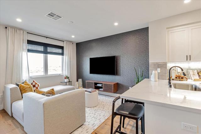 2870 Josephine Lane, Palo Alto CA: https://media.crmls.org/mediaz/a3a67be1-cbef-4c30-8d72-9bd7196cf252.jpg